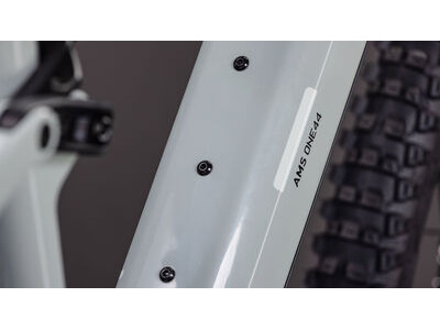 Cube Ams Hybrid One44 C:62 Race 400x click to zoom image