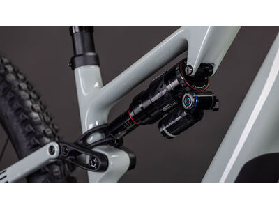 Cube Ams Hybrid One44 C:62 Race 400x click to zoom image