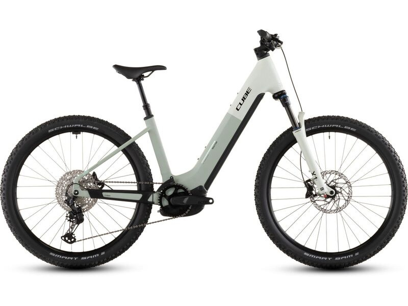 Cube Reaction Hybrid Pro 800 click to zoom image