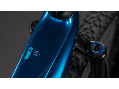 Cube Stereo Hybrid One22 Race 800 click to zoom image