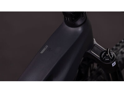 Cube Stereo Hybrid One44 Exc 800 click to zoom image