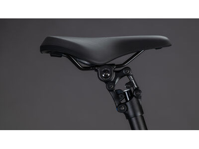 Cube Kathmandu Hybrid Comfort Pro 800 click to zoom image