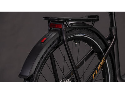 Cube Kathmandu Hybrid Comfort Slx 800 click to zoom image