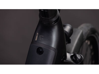 Cube Supreme Hybrid Comfort Pro 600 click to zoom image