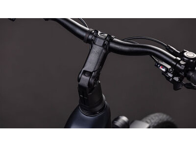 Cube Touring Hybrid One 600 click to zoom image