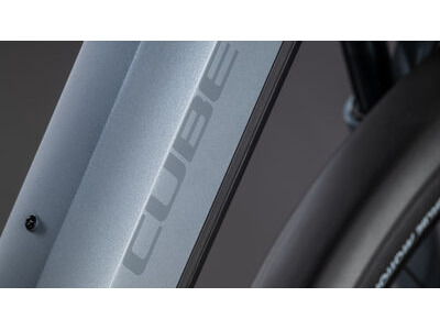 Cube Touring Hybrid Pro 800 click to zoom image