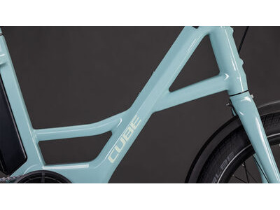 Cube Compact Hybrid Comfort 545 click to zoom image