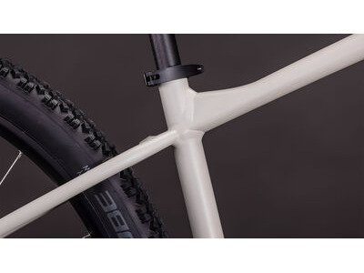 Cube AIM PRO greige/titan click to zoom image