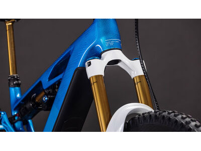 Cube Stereo Hybrid One77 Hpc At 800 click to zoom image