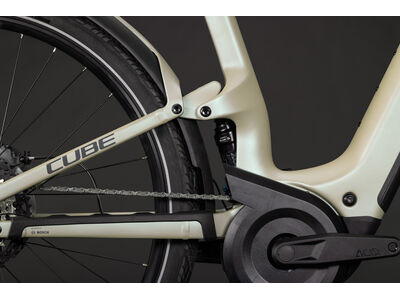 Cube KATHMANDU HYBRID ONE11 HPC SLT 800 click to zoom image